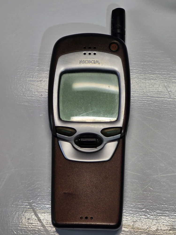 Nokia 7110
